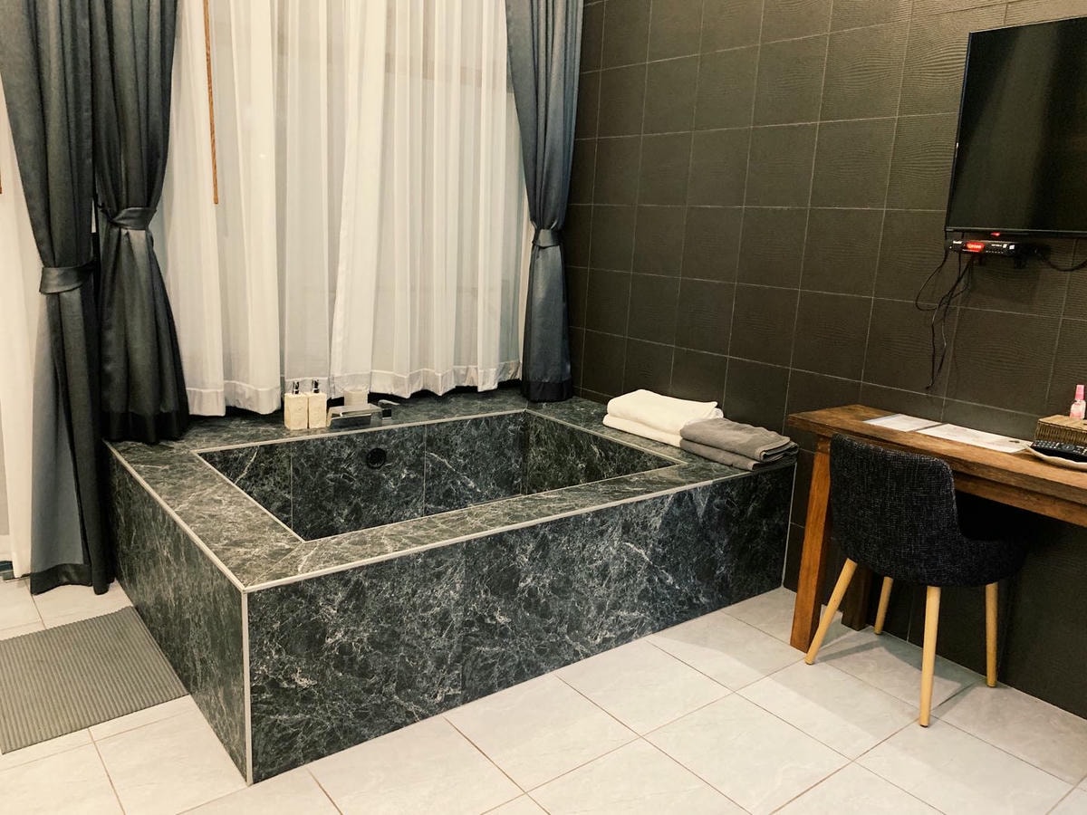 清邁住宿推薦 阿倫達拉別墅飯店 (Arun Dara Villa) 清邁自助行程