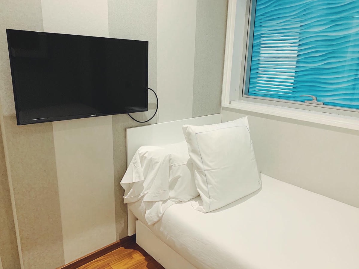 西班牙自助 巴塞隆納住宿推薦 林蔭大道套房飯店 Suites Avenue 