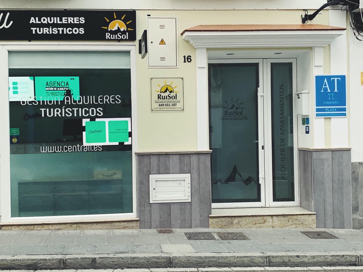 西班牙自助 行程 住宿推薦 內爾哈 Nerja 瑞梭公寓 (Apartamentos RuiSol)白色山城Frigiliana 交通方式12