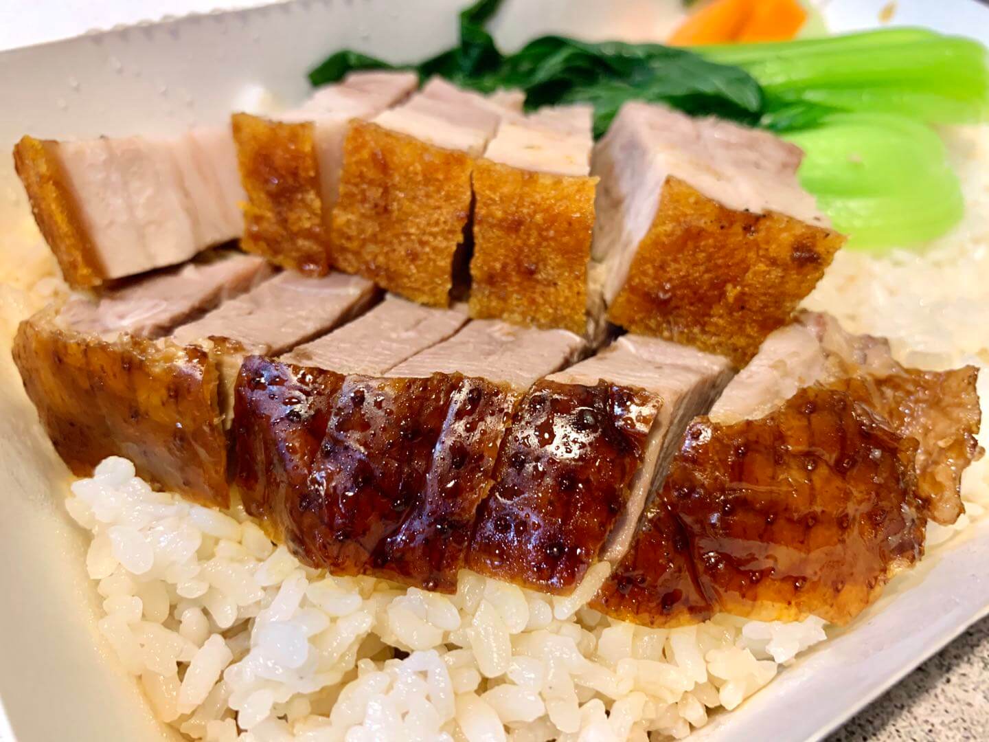 【外送美食】 UBER EATS 新北三重區 – 檀島香港茶餐廳 