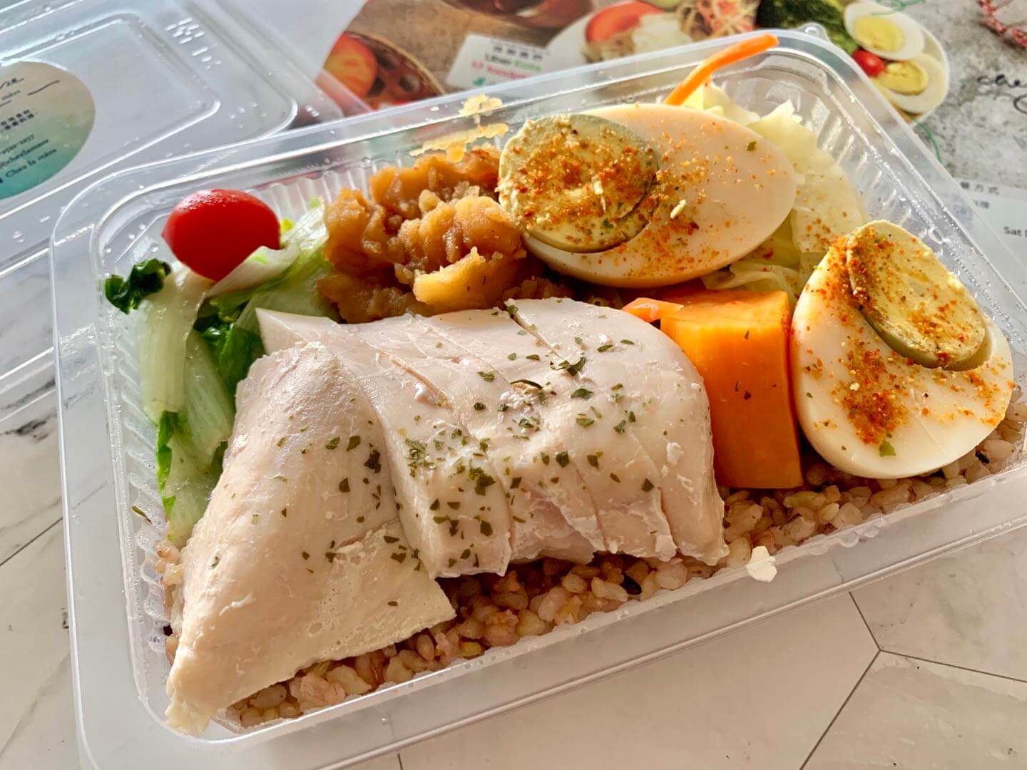 【外送美食】 UBER EATS 新北三重區 – Chez la mère 健康料理 台北健康餐盒 低GI