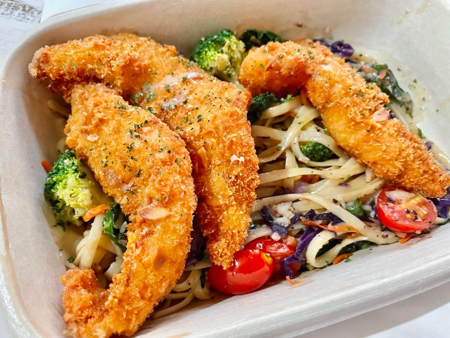 黃金魚柳鮮蔬義大利麵 TGI FRIDAYS 外送 Uber Eats