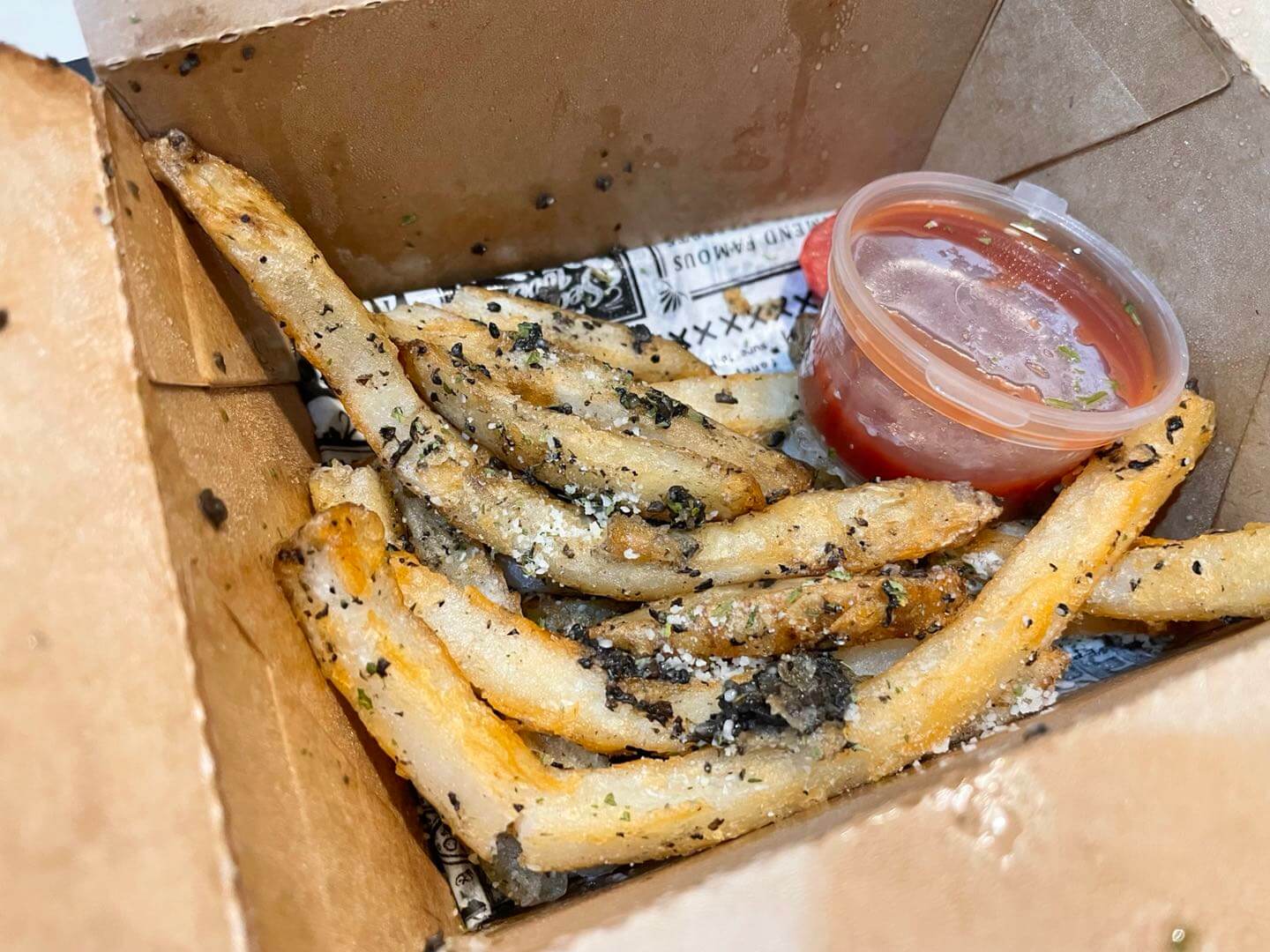 【外送美食】 UBER EATS 新北三重區 – 永騰熟成牛排館 松露薯條