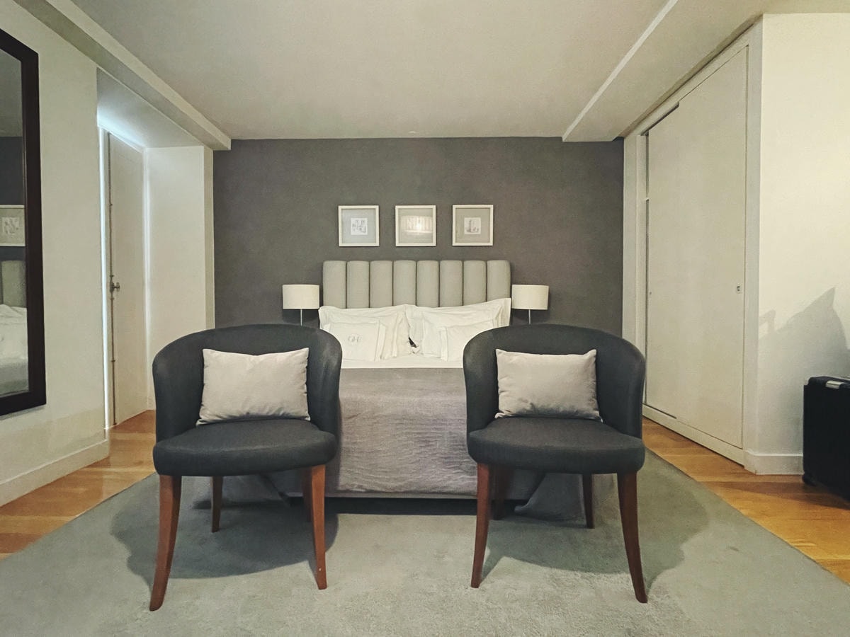 Grape-Harbor-Prata-Apartments-里斯本住宿推薦-床