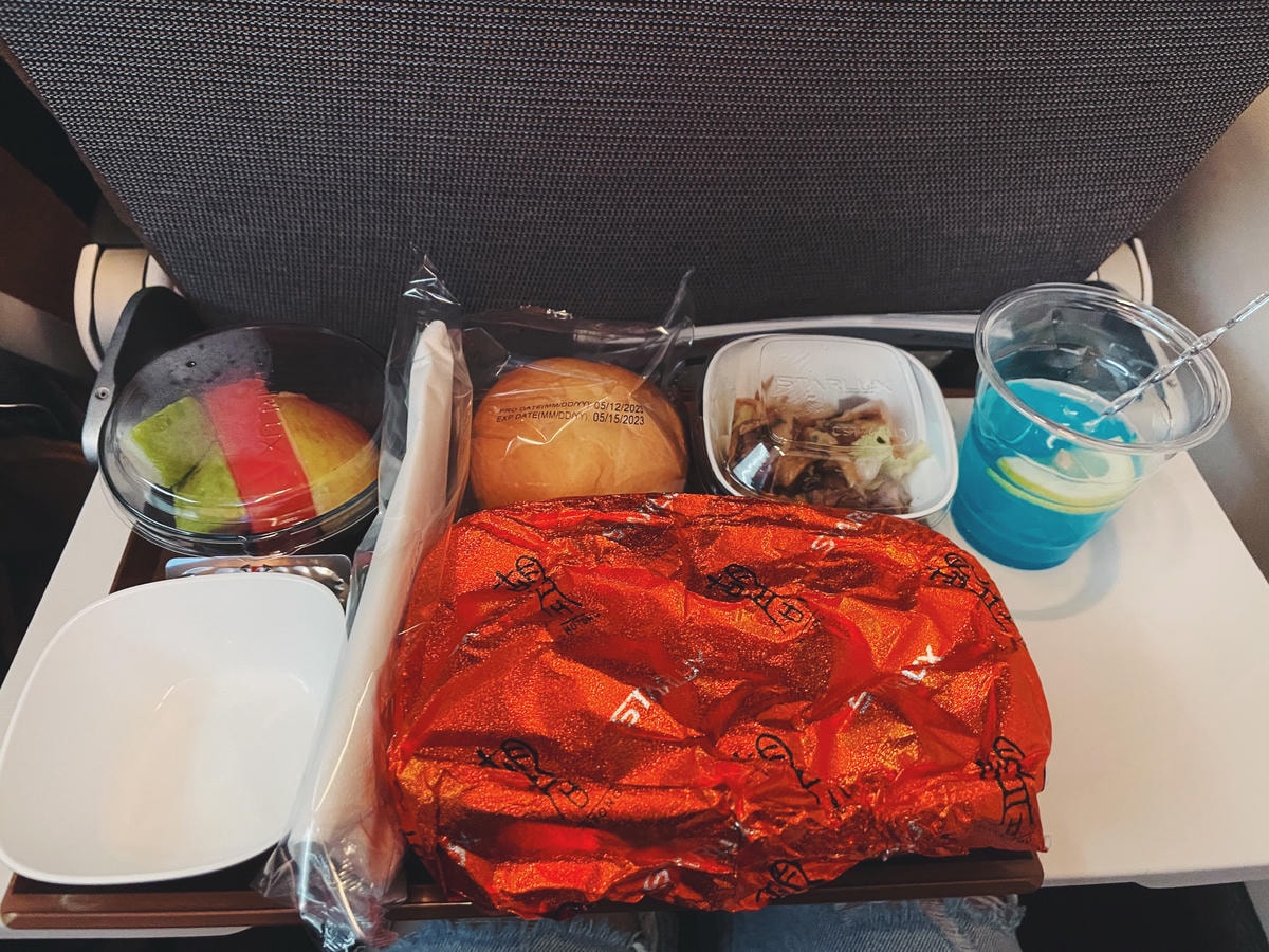 星宇航空-starlux-吉隆坡-經濟艙-A321neo-胡同燒肉-飛機餐