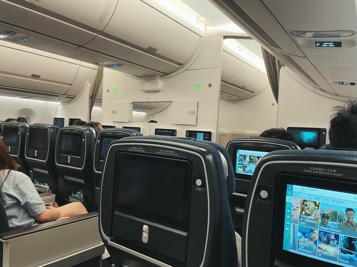 國泰航空-A350-900-特選經濟艙-豪華經濟艙-香港-台北