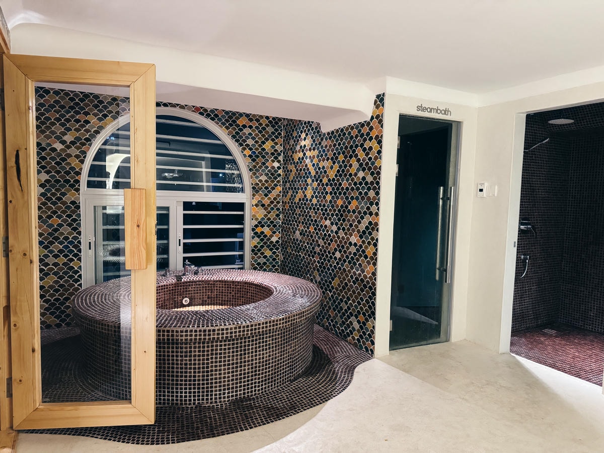 Silverland-Ben-Thanh-sauna