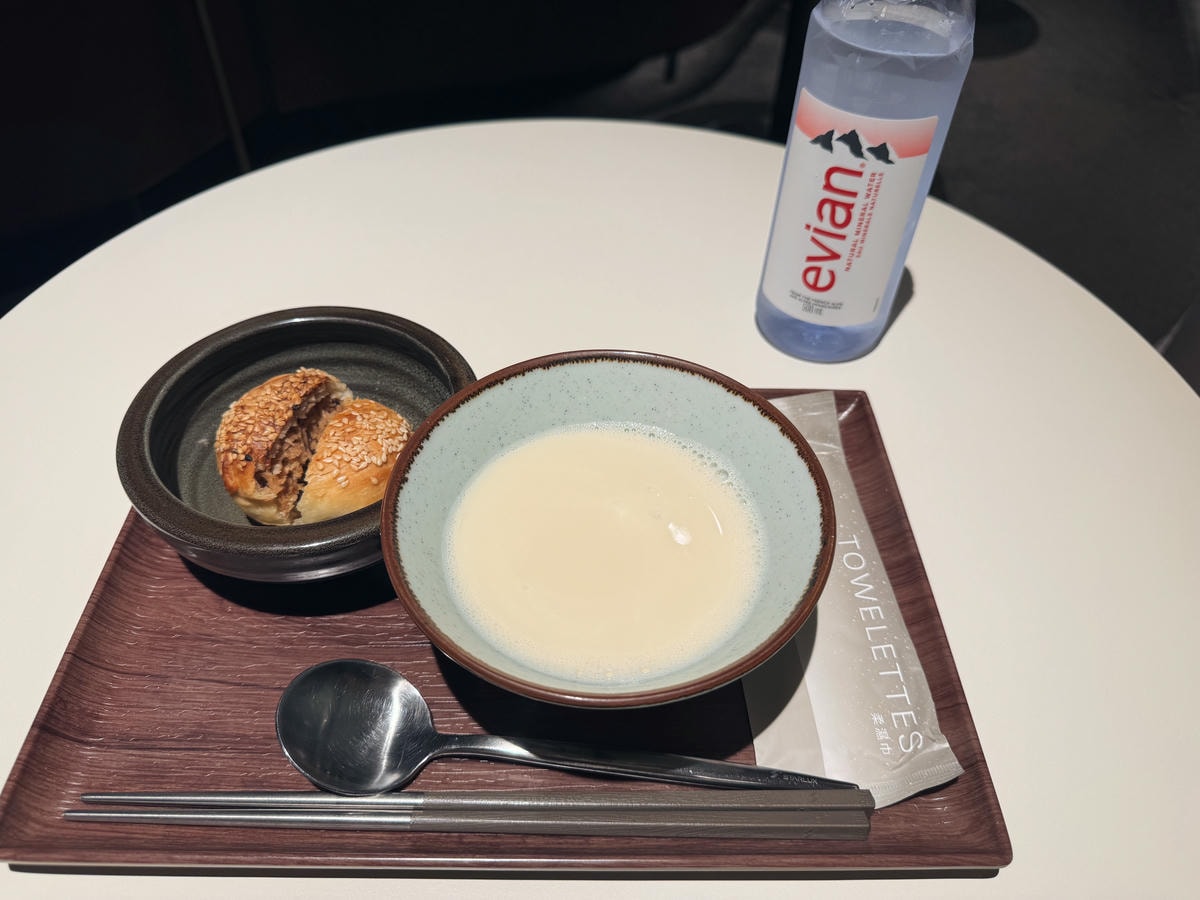 星宇航空桃園機場貴賓室-阜杭豆漿