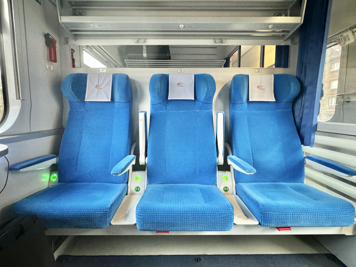克拉科夫 樂斯拉夫 波茲南 格但斯克 波蘭火車頭等艙 訂票 交通方式