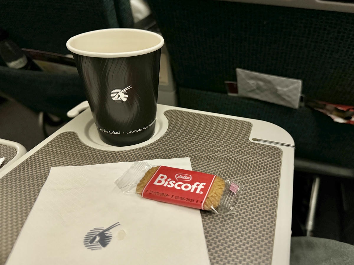 卡塔爾航空 經濟艙菜單 香港 多哈 杜哈 DOH HKG 機上飲品
