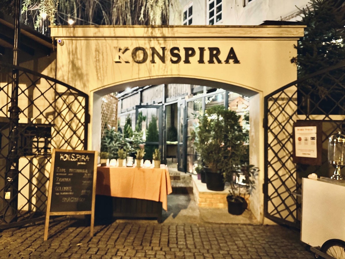 樂斯拉夫餐廳推薦 konspira