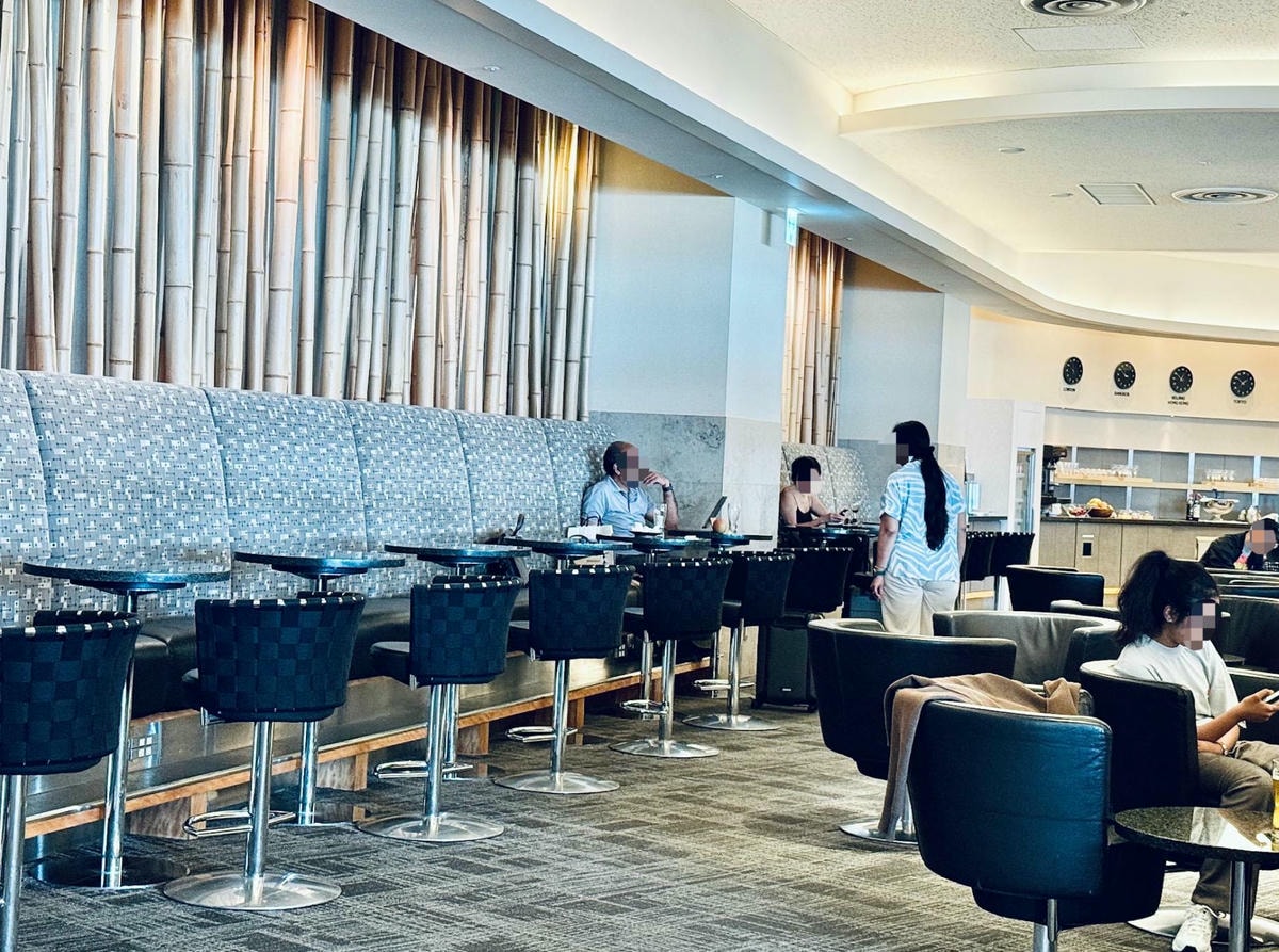 Cathay Pacific lounge NRT 東京成田機場 付費
