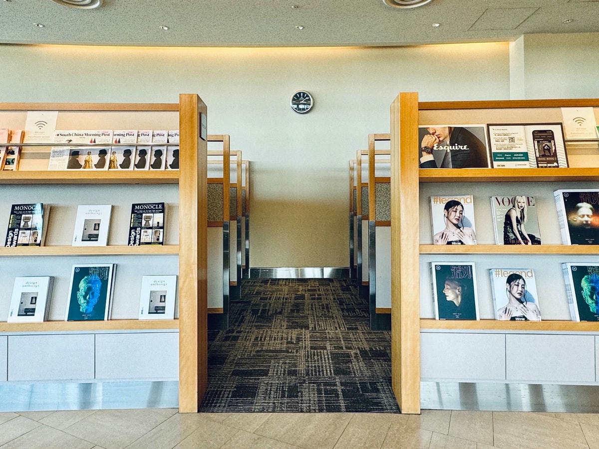 Cathay Pacific lounge NRT 東京成田機場 信用卡 ptt 位置