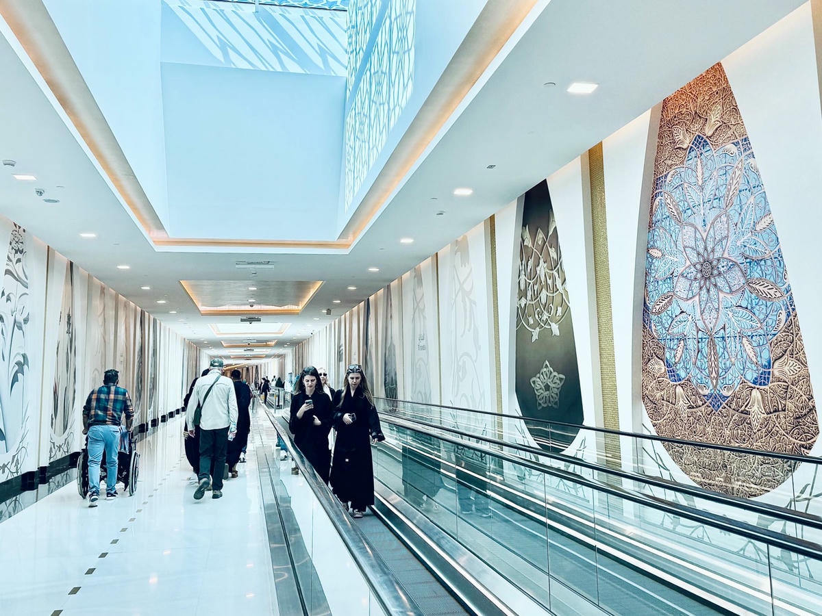 謝赫扎耶德大清真寺開放時間Sheikh Zayed Grand Mosque