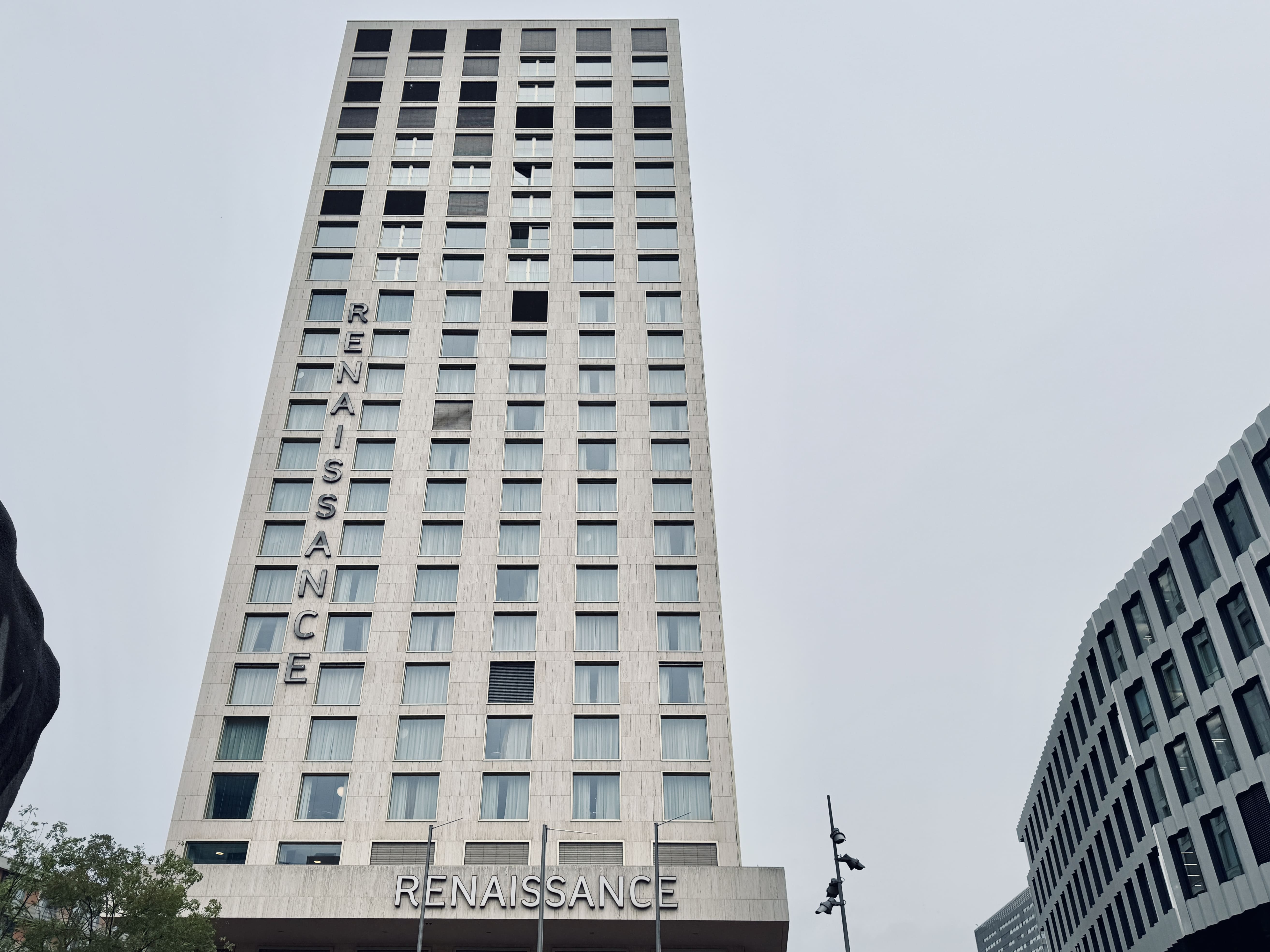 瑞士自由行|蘇黎世住宿推薦──蘇黎世大廈萬麗酒店 (Renaissance Zurich Tower Hotel) - 第3張圖 蘇黎世住宿推薦