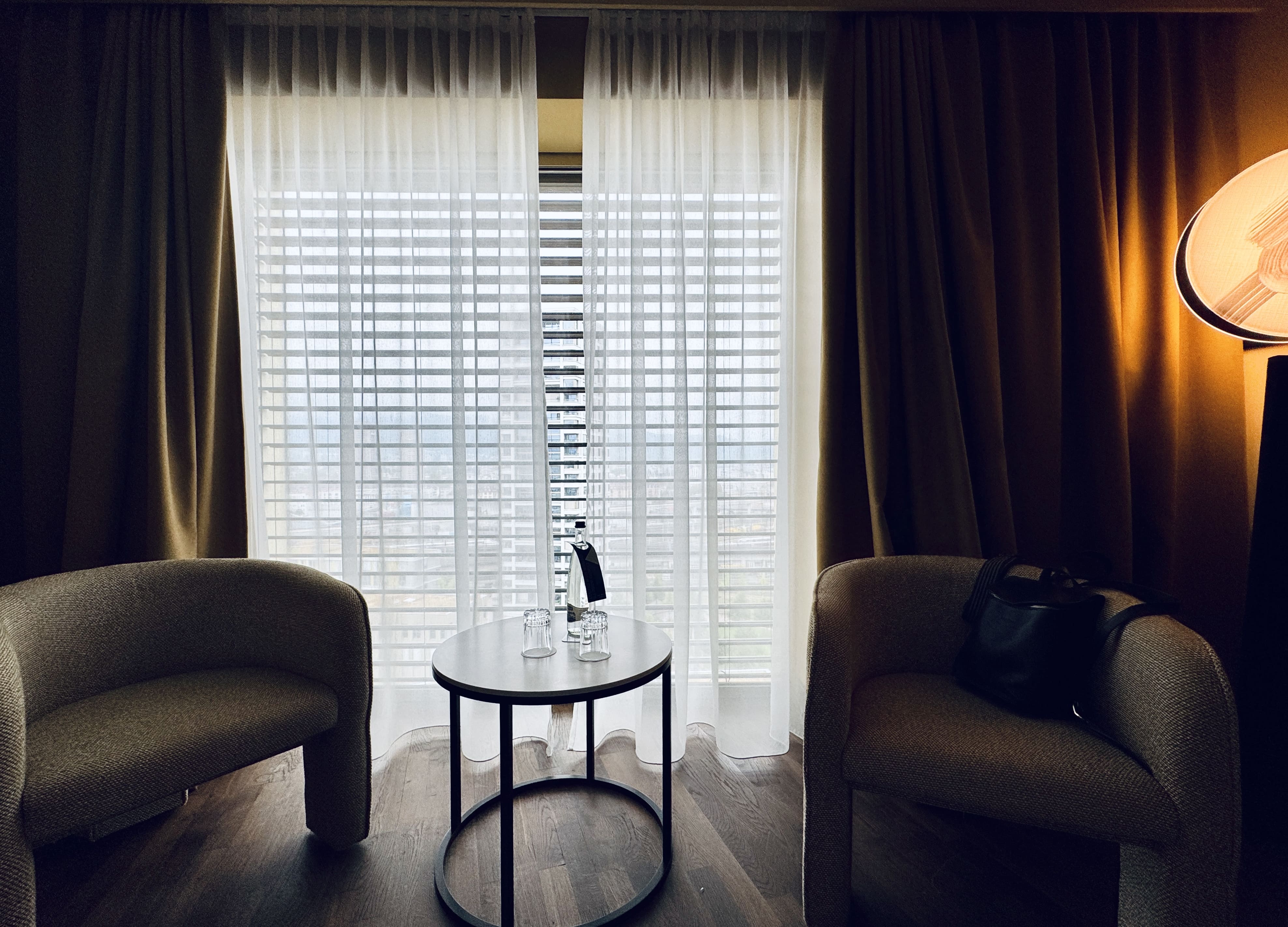 瑞士自由行|蘇黎世住宿推薦──蘇黎世大廈萬麗酒店 (Renaissance Zurich Tower Hotel) - 第8張圖 蘇黎世大廈萬麗酒店 Renaissance Zurich Tower Hotel 蘇黎世五星飯店推薦