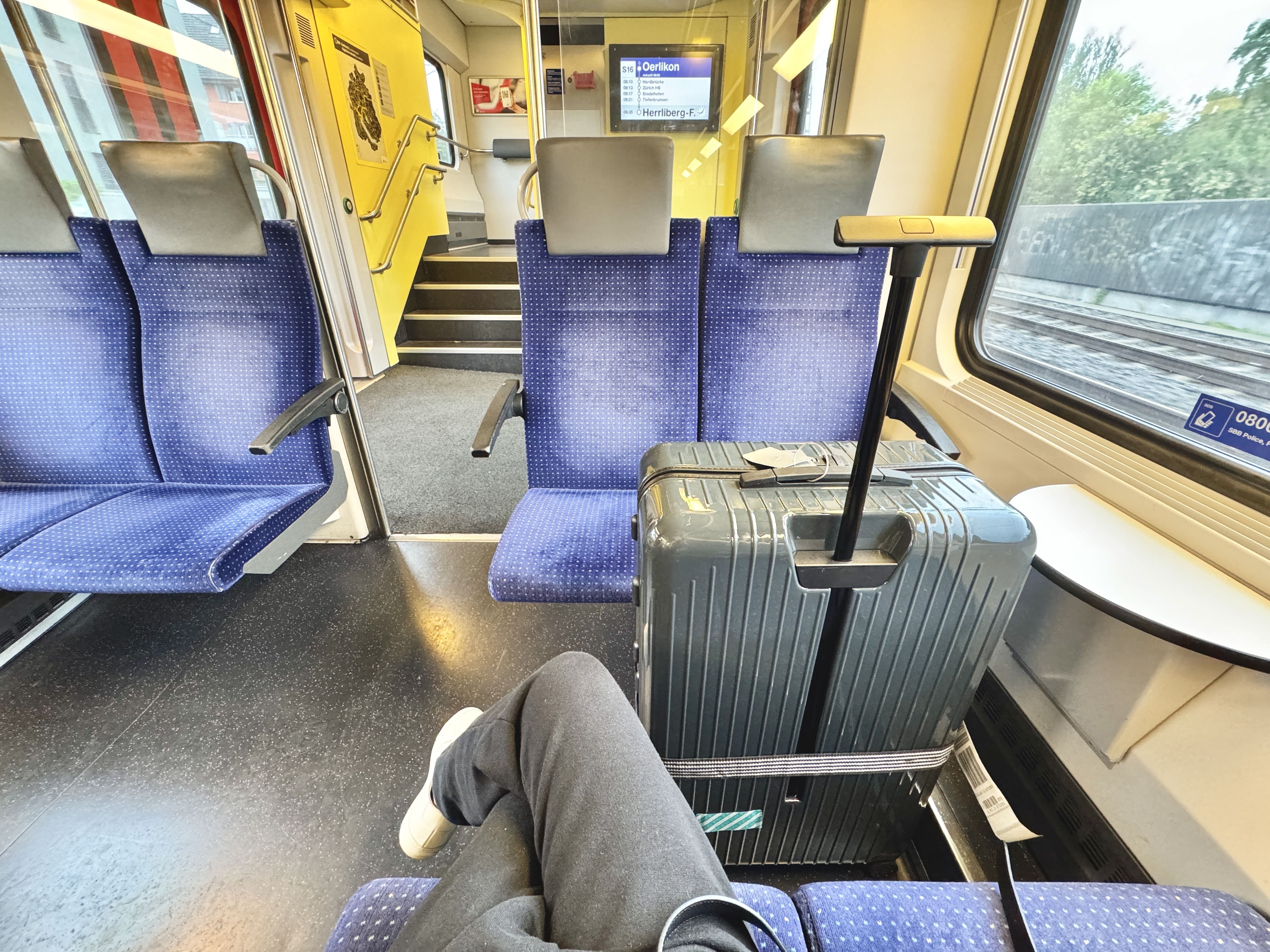 瑞士自由行|手把手教學!蘇黎世機場至市區交通方式、火車購票教學、搭乘心得 - 第22張圖 蘇黎世機場到市區 交通