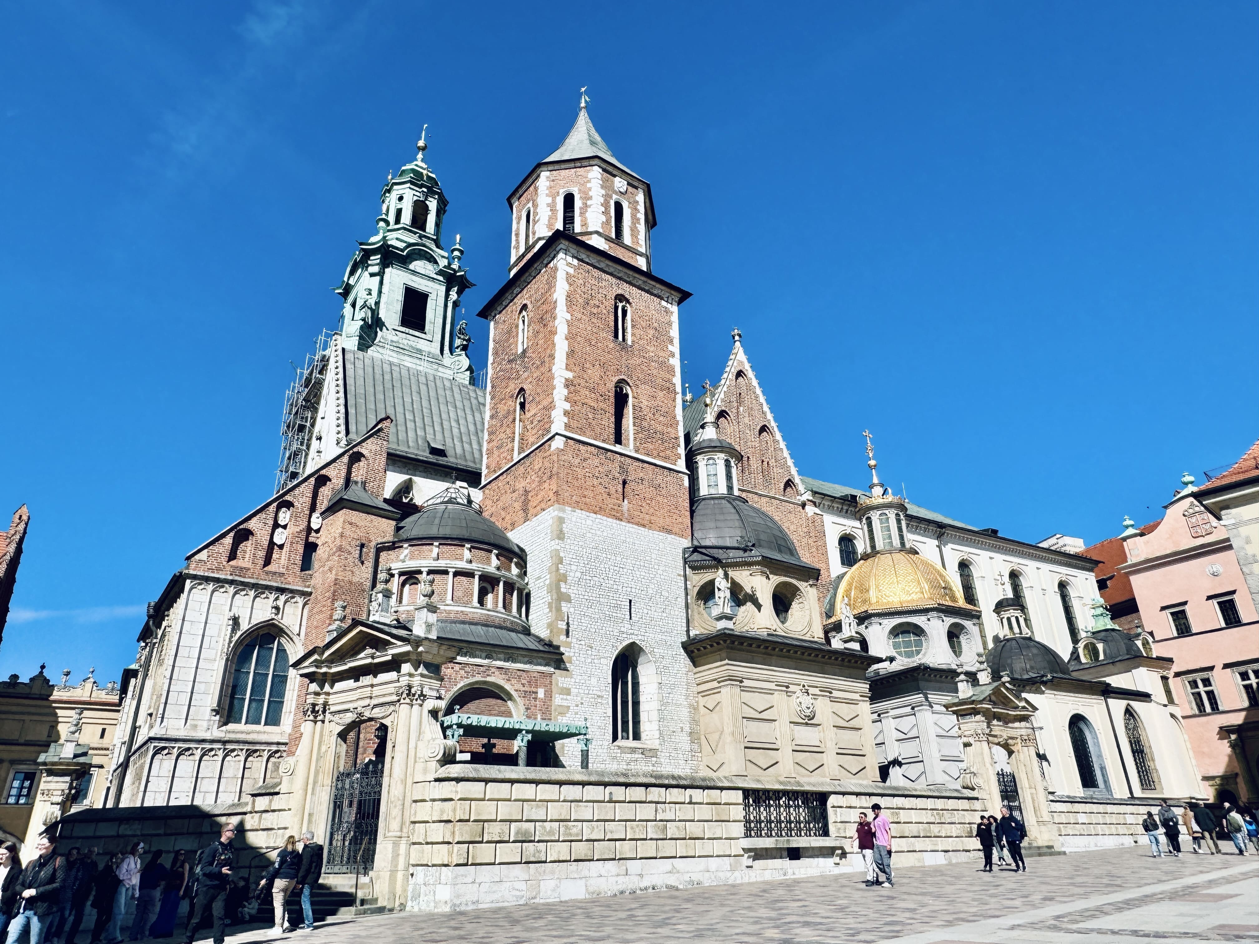 波蘭自由行|克拉科夫景點地圖——四天三夜探索舊城、卡齊米日區與近郊遺跡 - 第15張圖 克拉科夫景點 瓦維爾城堡 四天三夜 行程安排