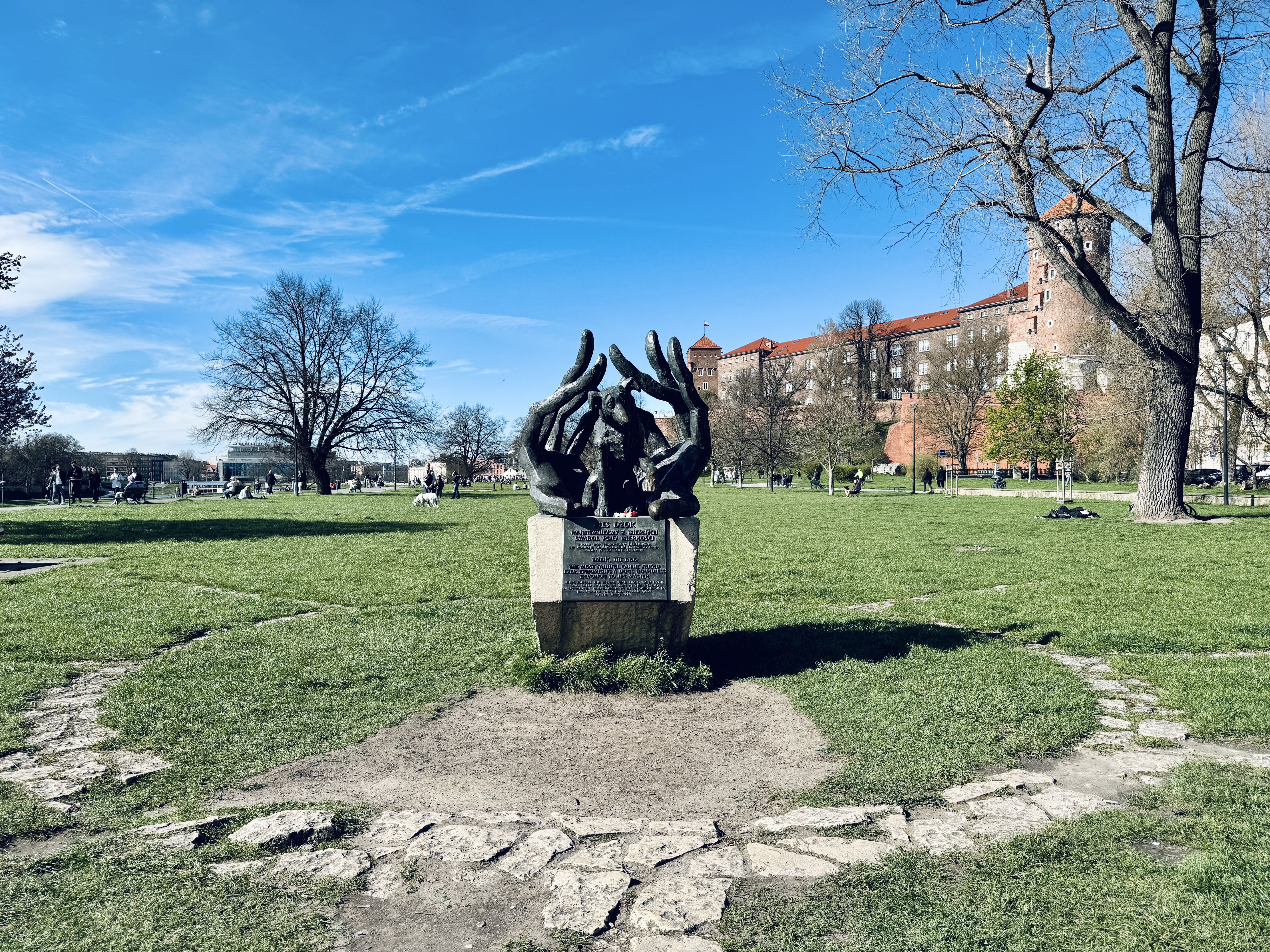 波蘭自由行|克拉科夫景點地圖——四天三夜探索舊城、卡齊米日區與近郊遺跡 - 第18張圖 克拉科夫景點地圖 瓦維爾城堡 交通 四天三夜 行程安排