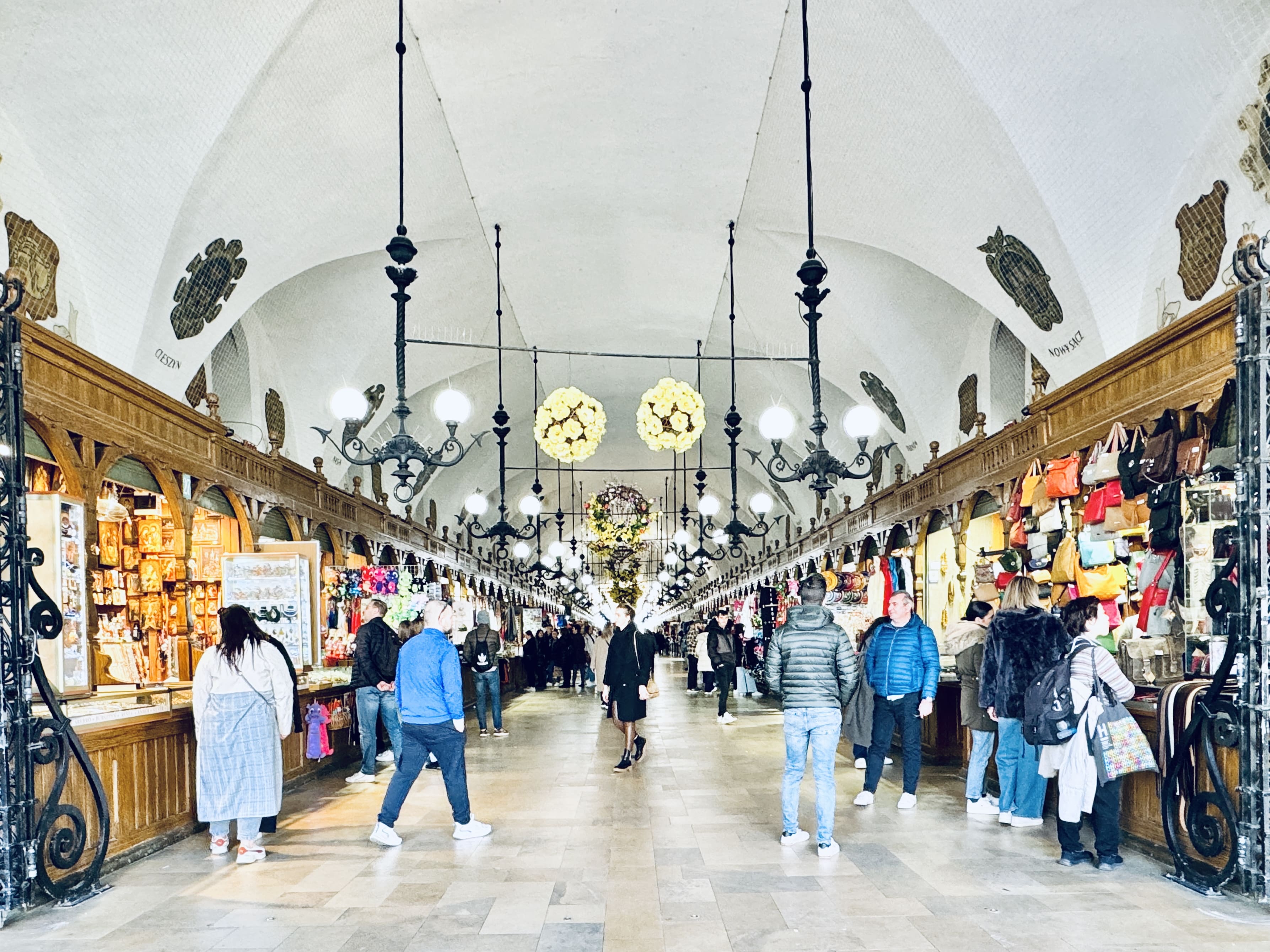 波蘭自由行|克拉科夫景點地圖——四天三夜探索舊城、卡齊米日區與近郊遺跡 - 第8張圖 克拉科夫景點地圖 紡織會館